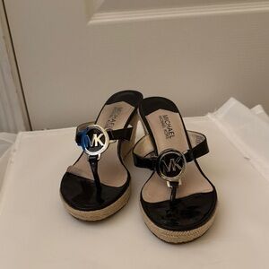 Michael Kors Palm Beach Black Patent Wedge Sandals SIZE 7.5